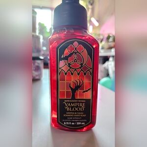Vampire blood foaming hand soap
